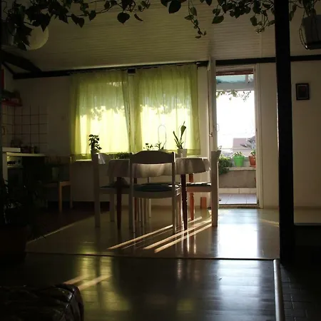 Апартаменти Cozyplace *